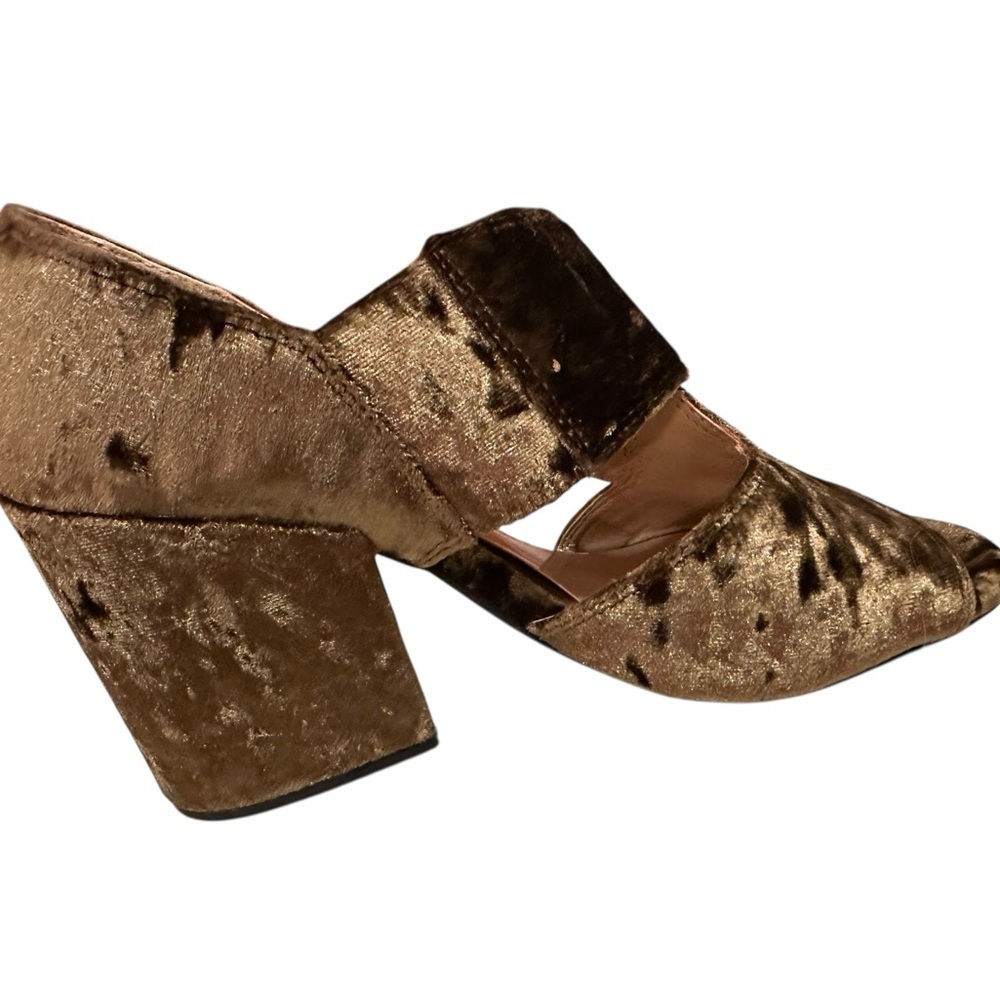 Cabi Interlock Crushed Velvet Block Heel Sandals Shoes Olive Size 6.5 - Picture 8 of 10